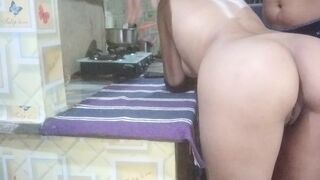 Sexy Indian girl fucking Hard with her boyfriend xxx porn video