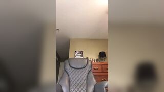 Giantess Gets Irritated