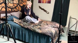 Stepmom Shows Stepdaughter How to Take Dick