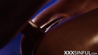 Sinful babes pussy licked and creampied by lover in the dark