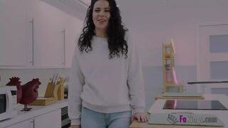She's Never Fucked an Old Man, but Sara Salamanca Is Going to Learn!