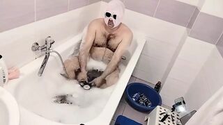 Amateur Couple Taking a Bath, Wife with Hairy Pussy, Big Ass, Big Tits.